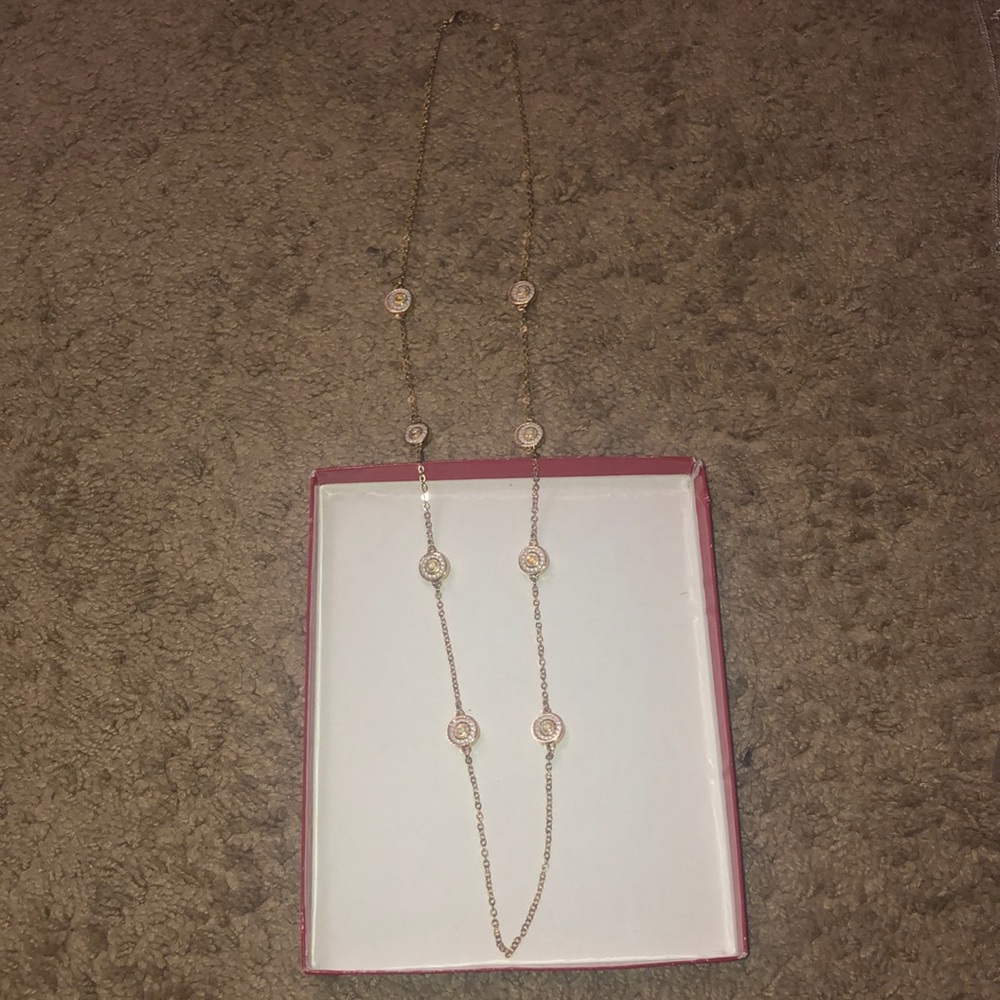 Long fashion necklace, worn once, gold & white